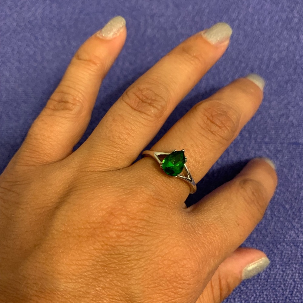 Fragrant Jewels a Grateful Heart Ring Size 7
